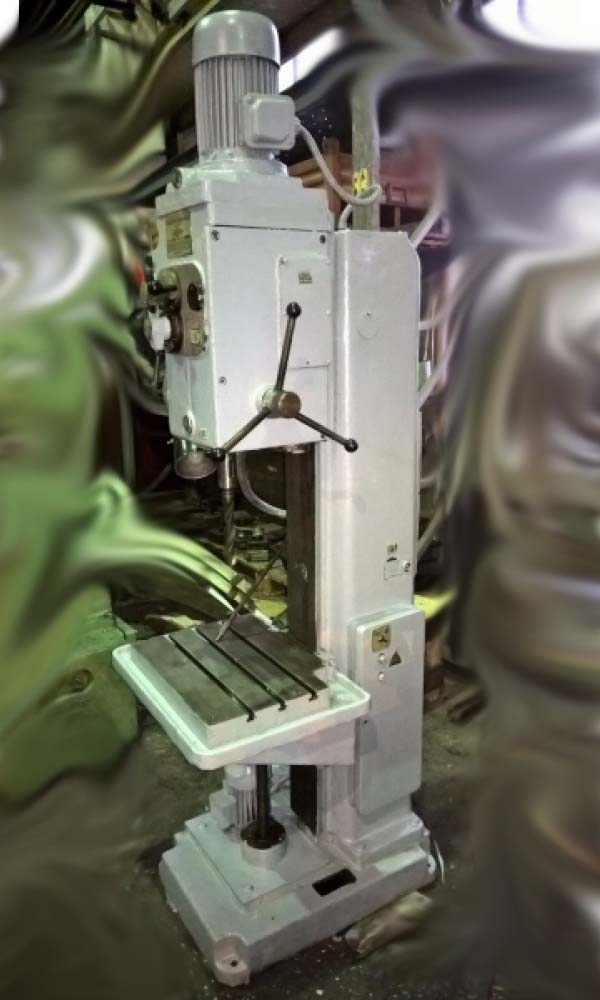 Фото вертикально-свердлувального верстата 2Н118-1.